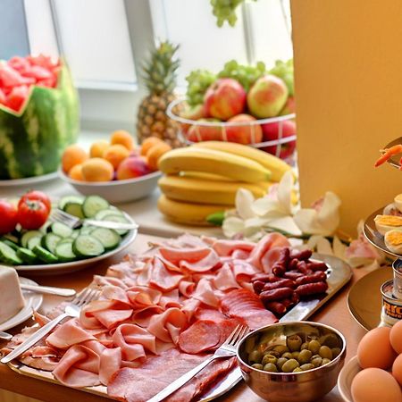 Penzion Tillerova Vila Lázně Bohdaneč Bagian luar foto